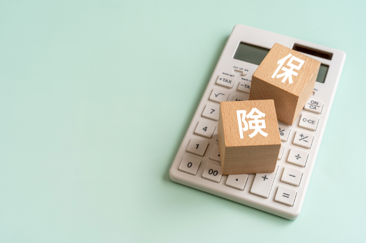 出っ歯矯正に保険は適用されるのか説明するイメージ