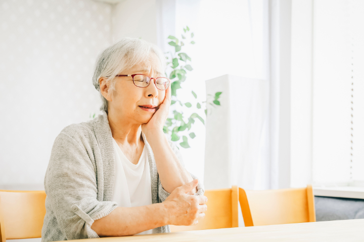 入れ歯をつけると痛い？放置するリスクと対処法　