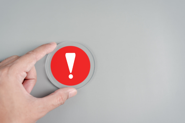 銀歯を白くする方法の注意点を説明するイメージ