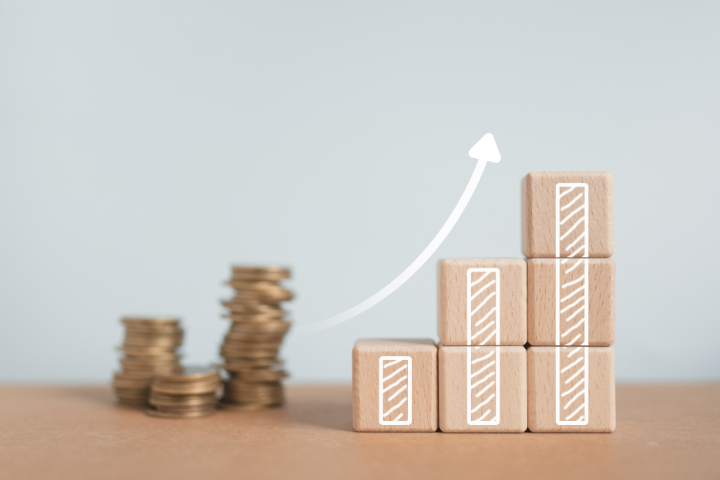 費用が高額になるイメージ